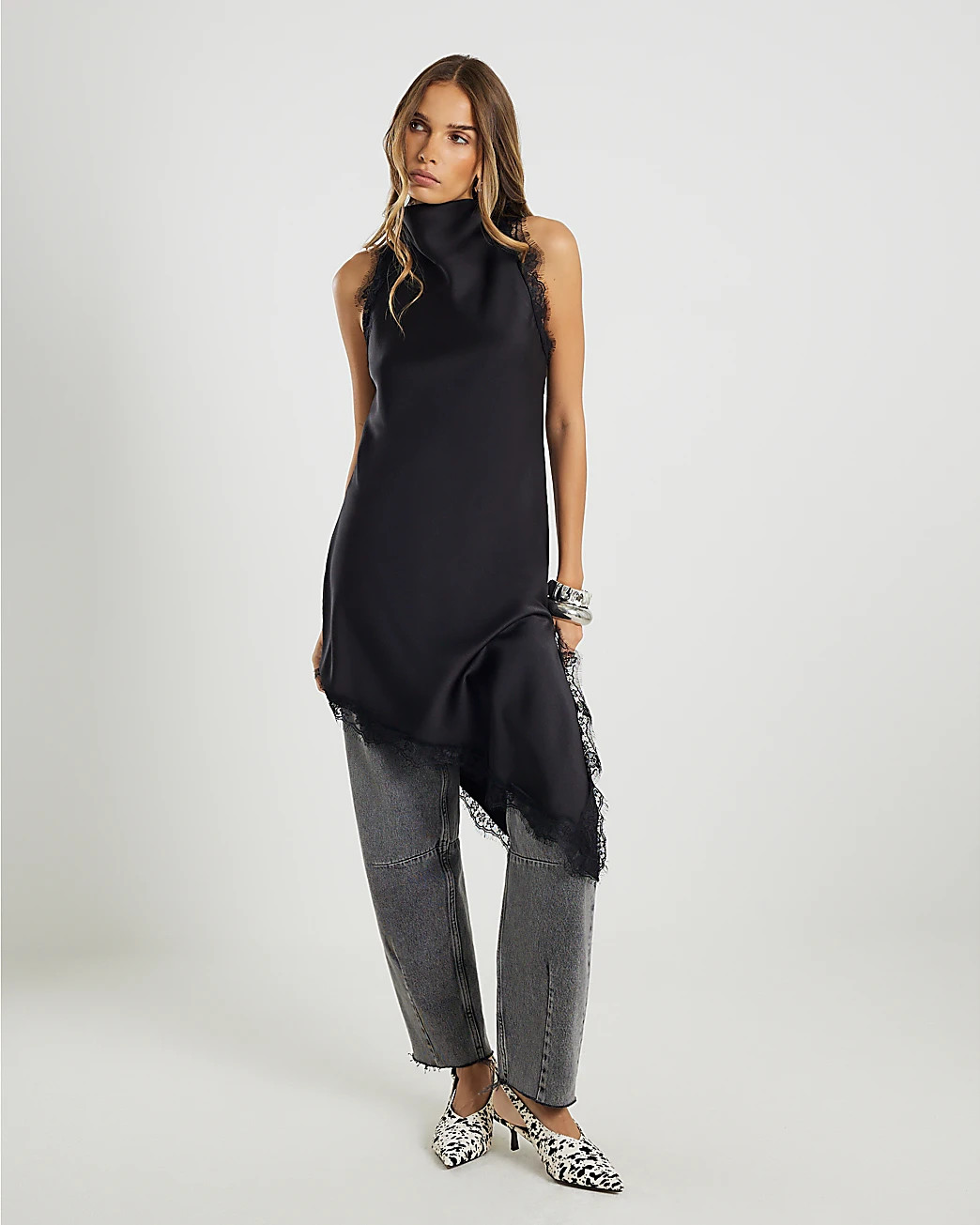 Black Sleeveless Longline Lace Trim Dress